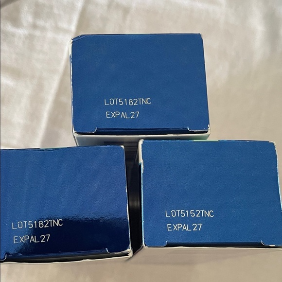 Crest Pro-Health Advanced Gum Protection Toothpaste - Picture 2 of 3